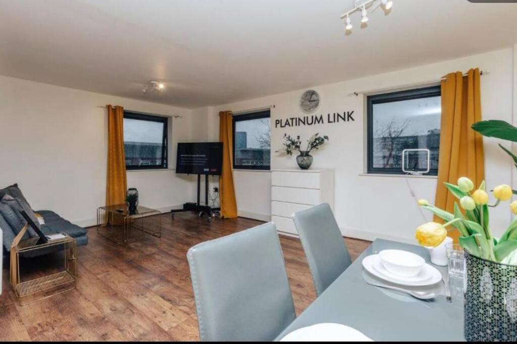 Sl Luxury 2 Bed Broad St Home Birmingham Eksteriør bilde