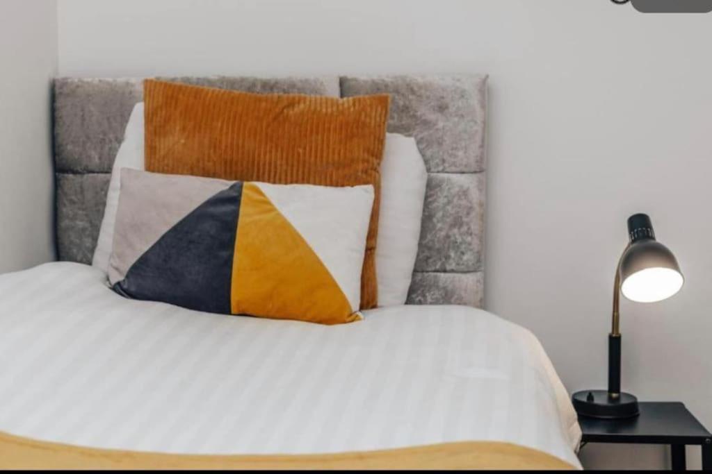 Sl Luxury 2 Bed Broad St Home Birmingham Eksteriør bilde