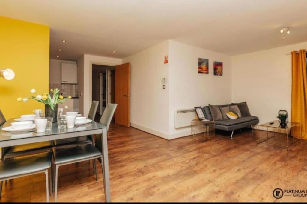 Sl Luxury 2 Bed Broad St Home Birmingham Eksteriør bilde